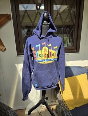 Disneyland 50th Anniversary Hoodie, Size M